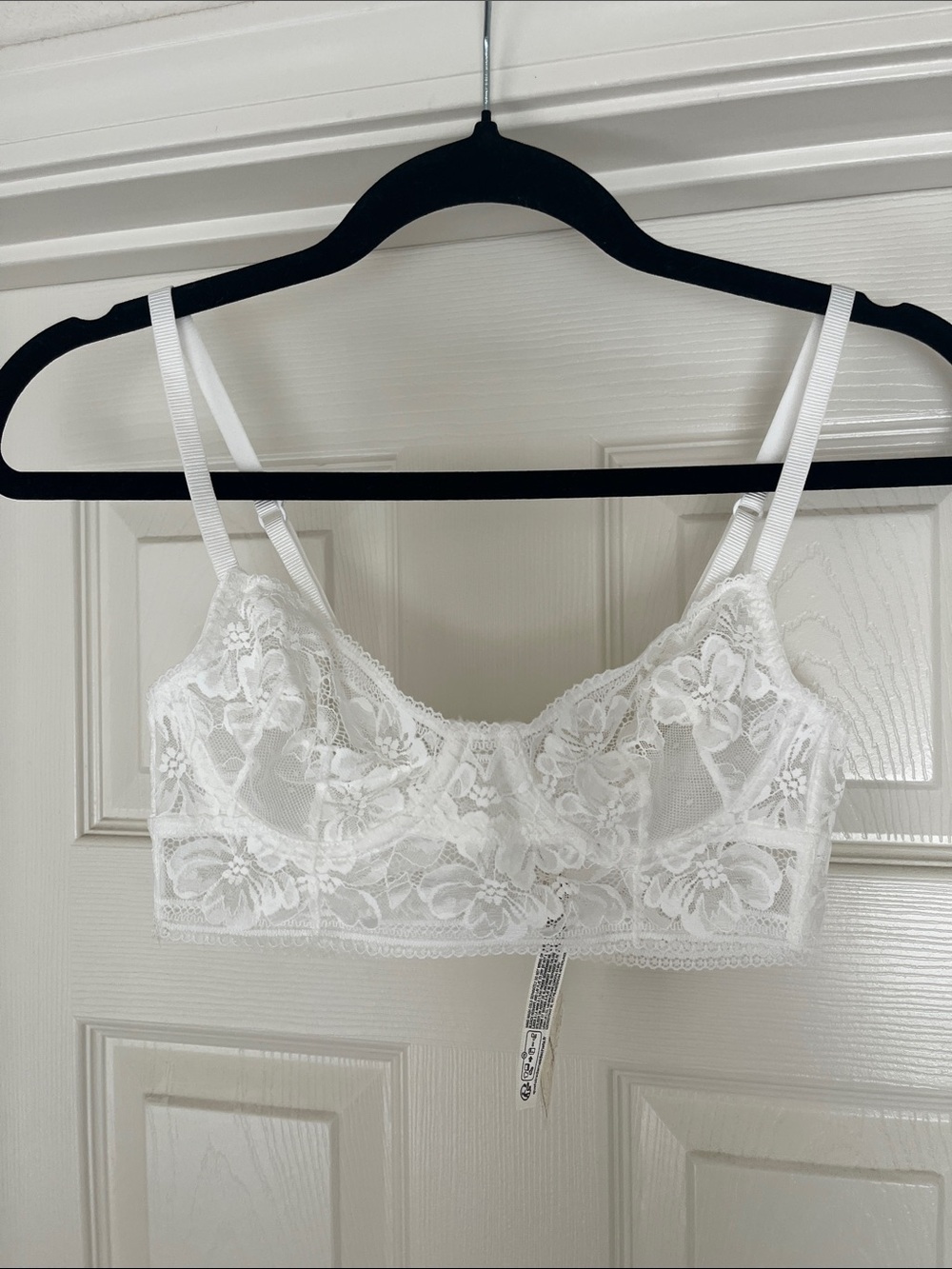 NWT  - Women Intimately free people bra